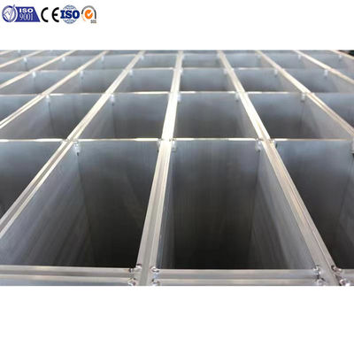 6450*2360*2530mm L*W*H শুকনো বরফ ব্লক তৈরির মেশিন দৈনিক ধারণক্ষমতা 1-10 টন