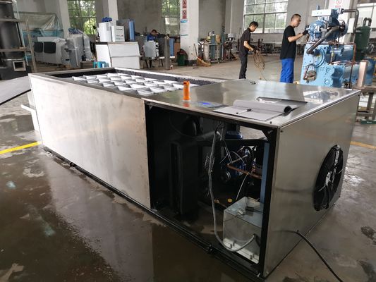 ইন্ডাস্ট্রিয়াল 2T/24H ব্রাইন রেফ্রিজারেশন ব্লক আইস মেশিন সল্ট ওয়াটার আইস ফ্যাক্টরি/কোল্ড স্টোরেজ/কুলিং/ফ্রেশের জন্য